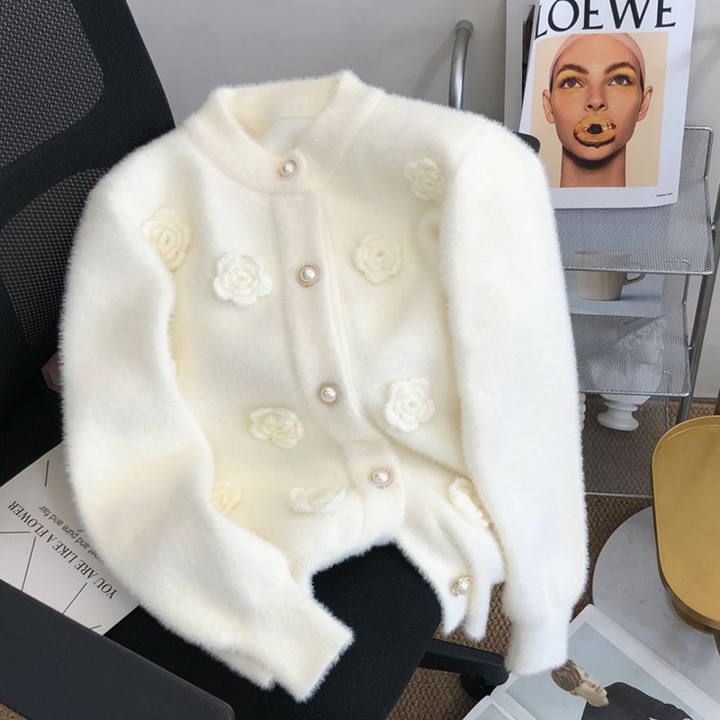 Sweter putih abadi Super baru  - Applique Patch Flower ulasan dan harga